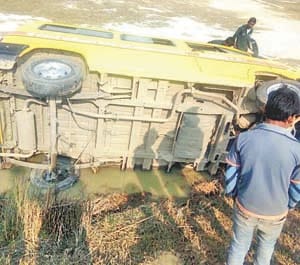 six child injured in accident