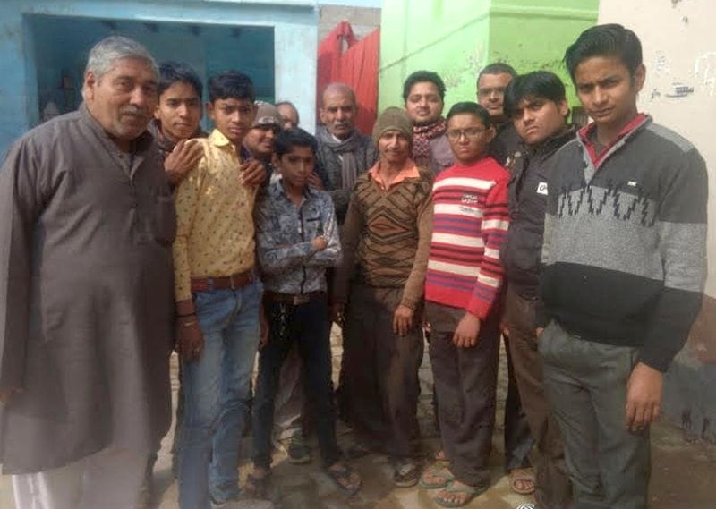 publice discus on politics in mathura