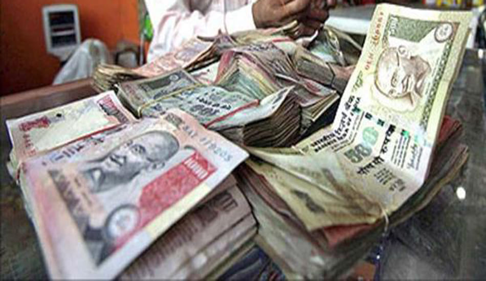 500 rupies fine for not providing information to income tax everyday