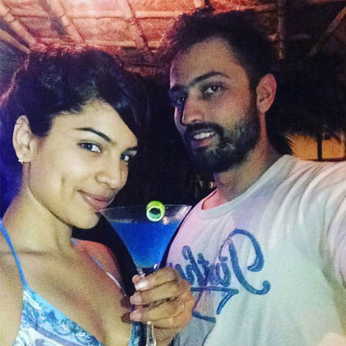 shikha singh of kumkum bhagya posted her bikini photos