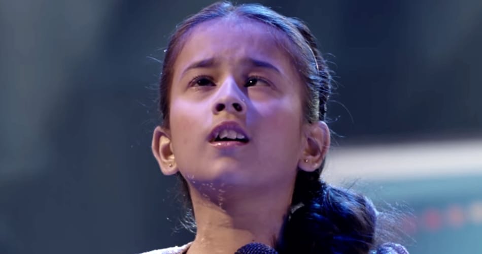 samsung company tv addvt cute girl ' tere bin nai lagda dil mera dholna fame prerna agarwal