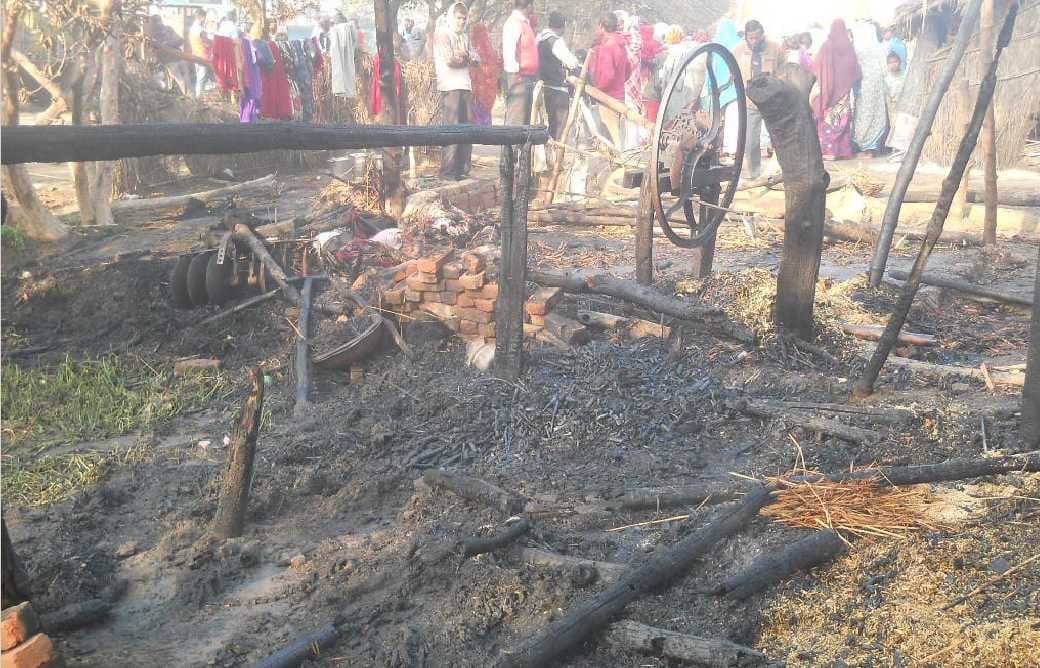 The death of a child sleeping in thatch fire