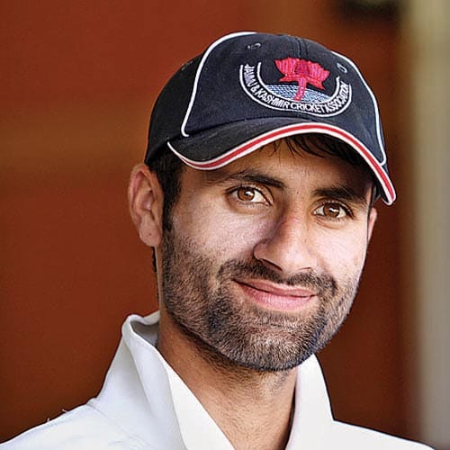 parvez rasool on target of social media users