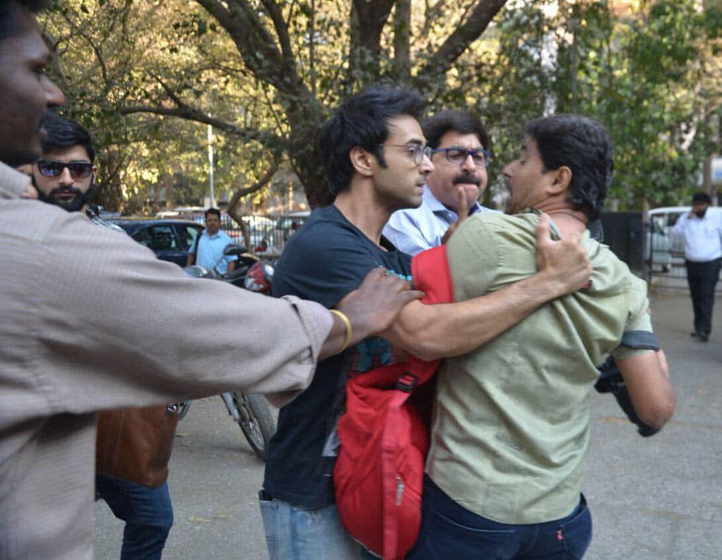 Pulkit Samrat threatens media photographer