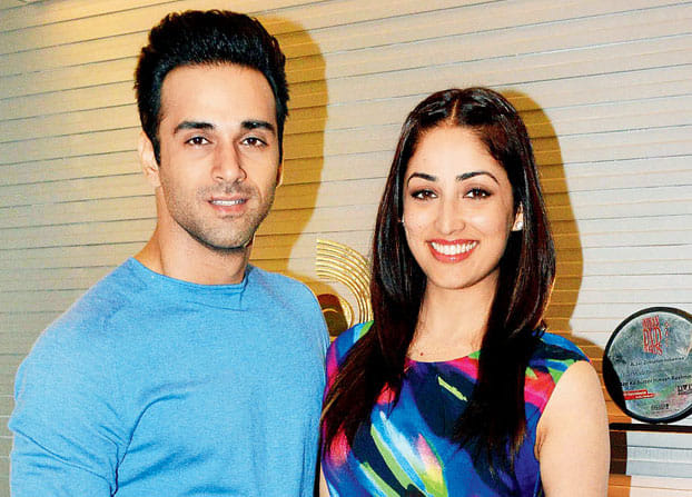 Pulkit Samrat threatens media photographer