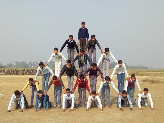 Kids sweat shed by soldiers in the final rehearsal