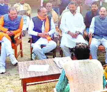 Only BJP declared its candidate
