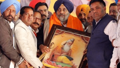 shiromani akali dal menifesto released by sukhbir badal for punjab assembly election 2017