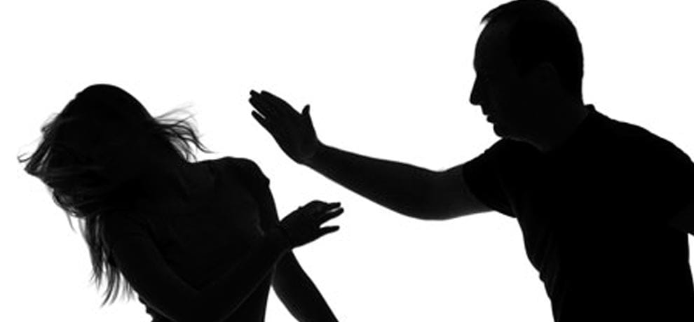 Daughter hostage gave grievous torture