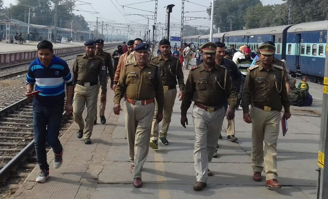 Police checking on the safety of the Republic Day campaign