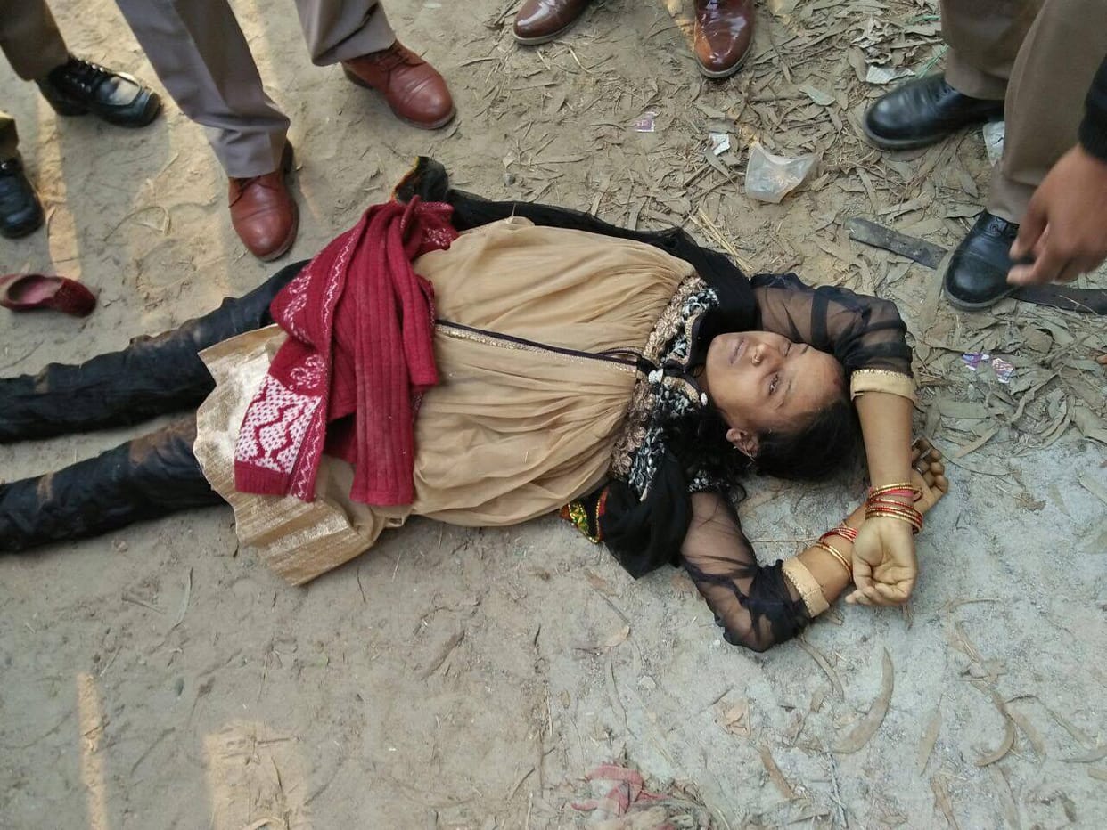 woman murdered strangled by tight belt and sweater 