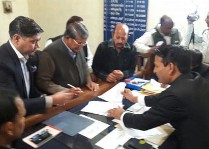 cm rawat file nomination on kichcha seat.