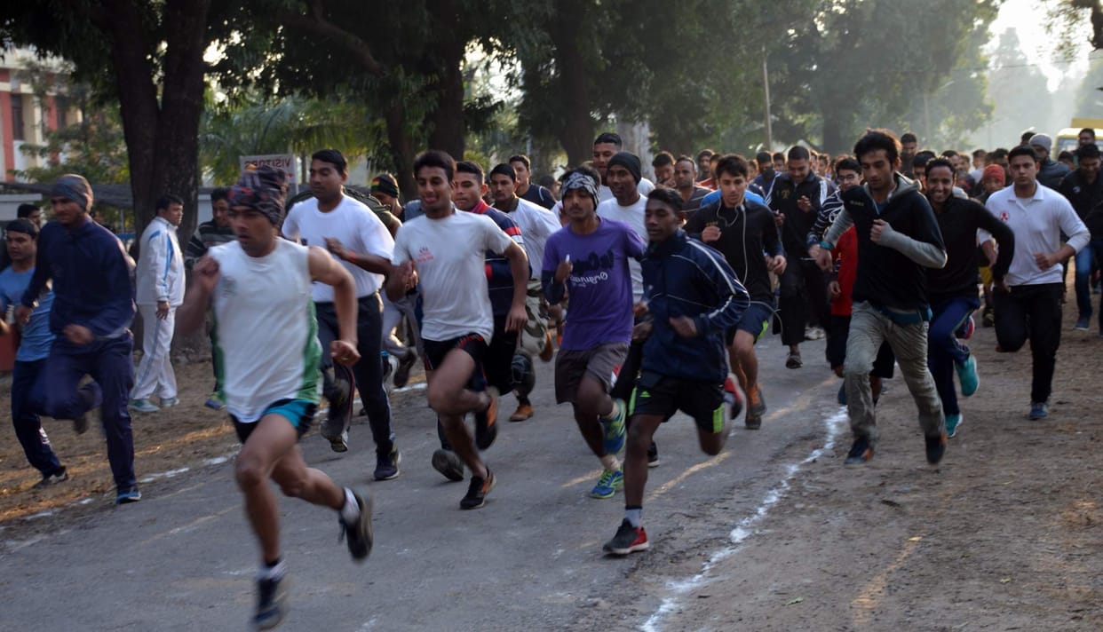 retired airforce officer death after heart attack in half marrathon in noida 