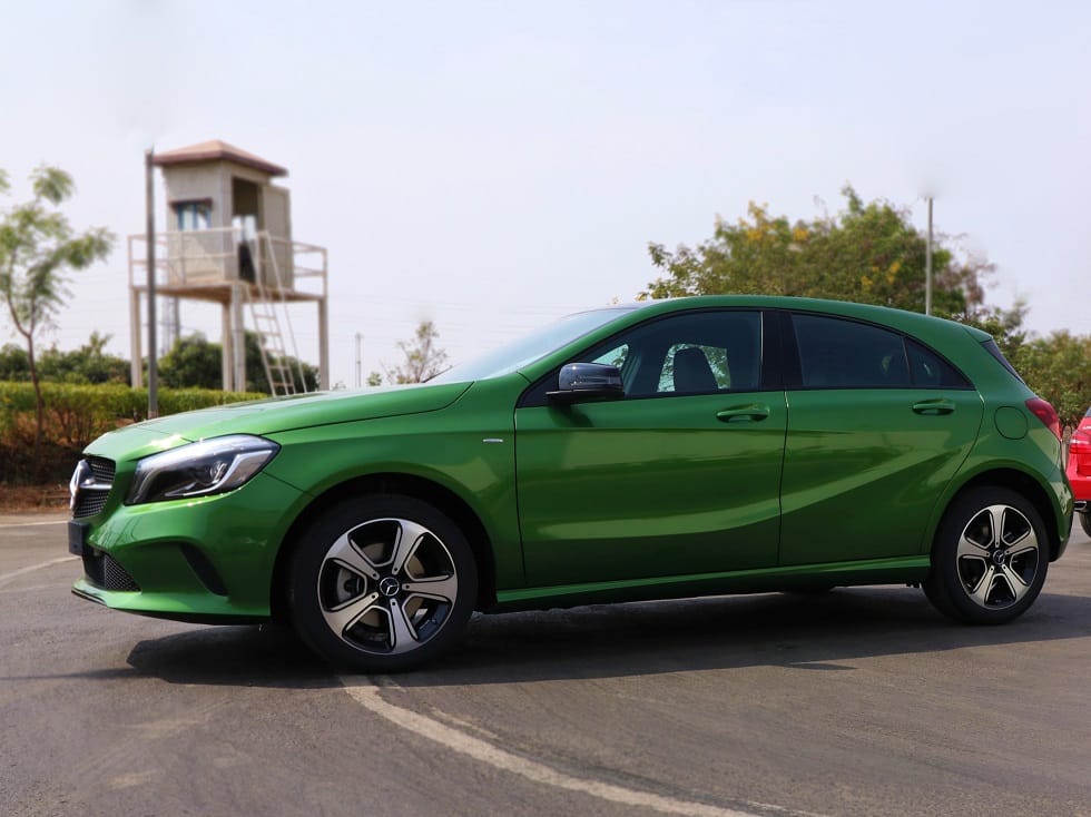 Mercedes-Benz commences 2017 with the launch of two stunning luxury compacts