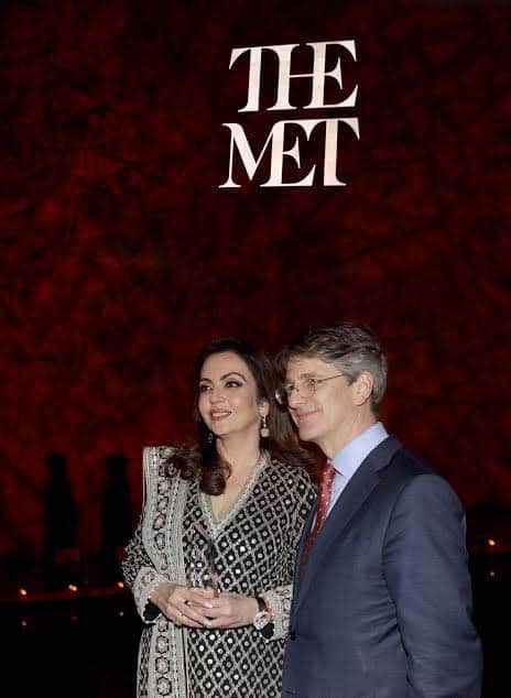 नीता अंबानी, द मेट अवॉर्ड 