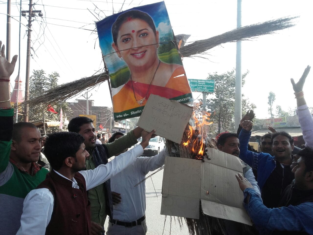 protest against bjp candidate uma shankar pandey in sultanpur