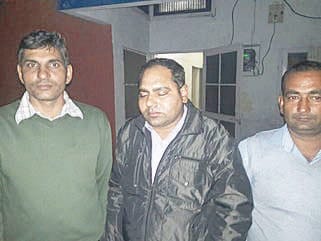 Excise Inspector takes a bribe of Rs 21 thousand red-handed grip, jhajjar news