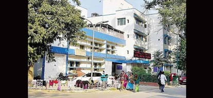 man lost his pants in safdarjung hospital  