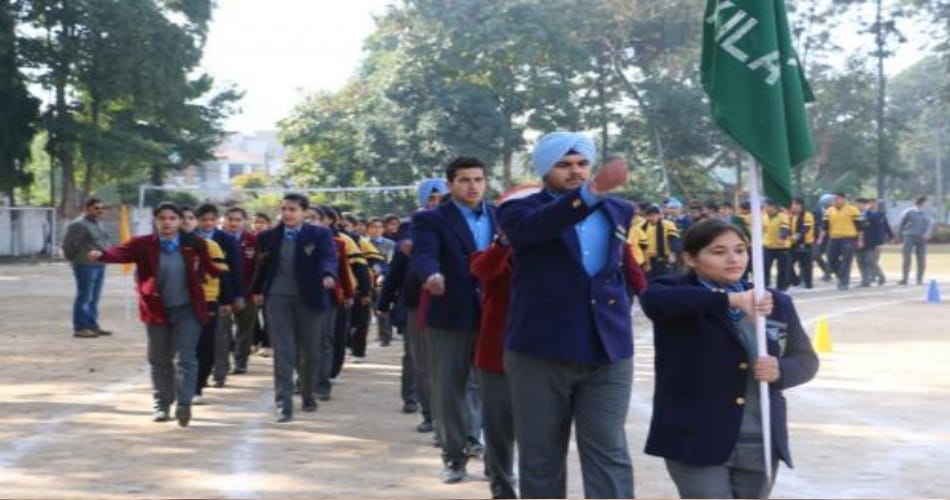 Vivek public School, parents called police, chandigarh news
