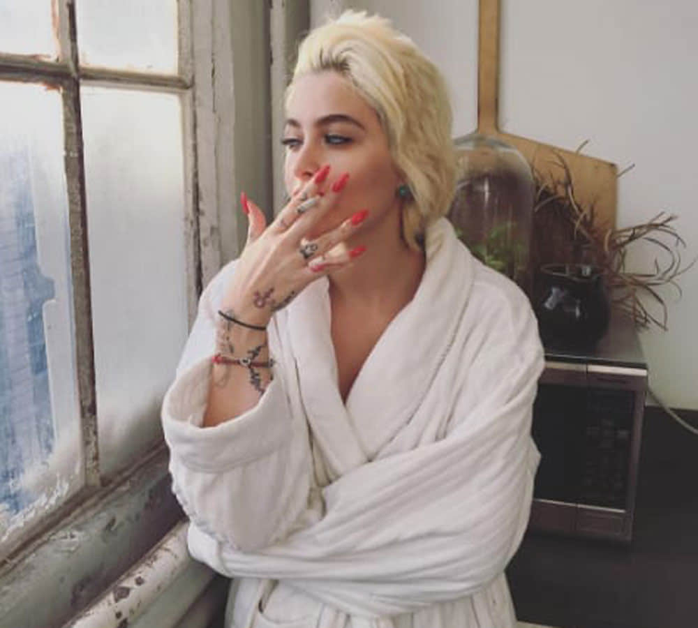 michael jackson daughter paris revealed about sexual assault