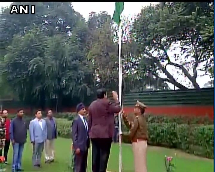 dizzling in delhi ncr at republic day 