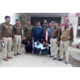 rupee,crime,police,rewari,knief,murder