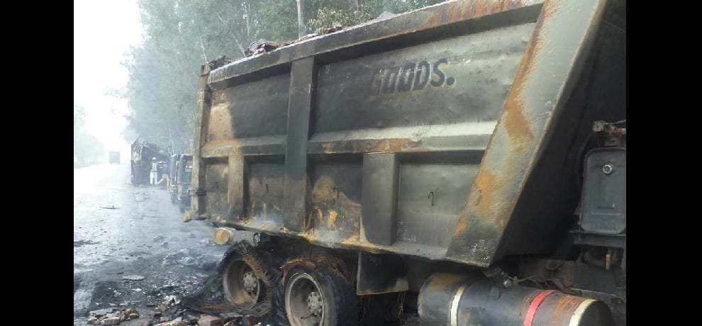 Three mining in illegal mining, two tractor seas