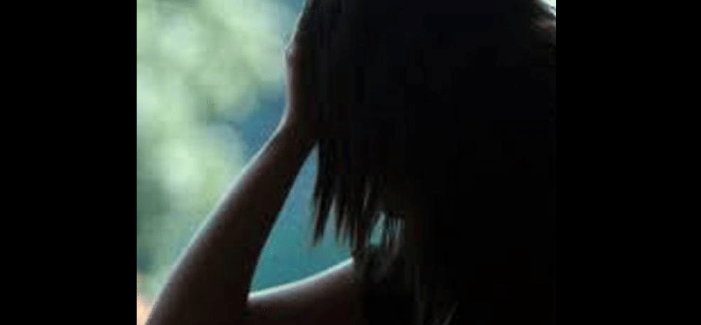 Girls who were used to deal with sleeping pills