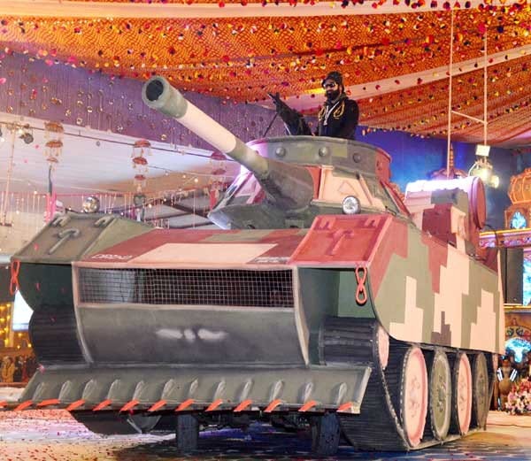 rock star baba movie hind ka napak ko jawab released, gurmeet ram rahim life profile and secrets