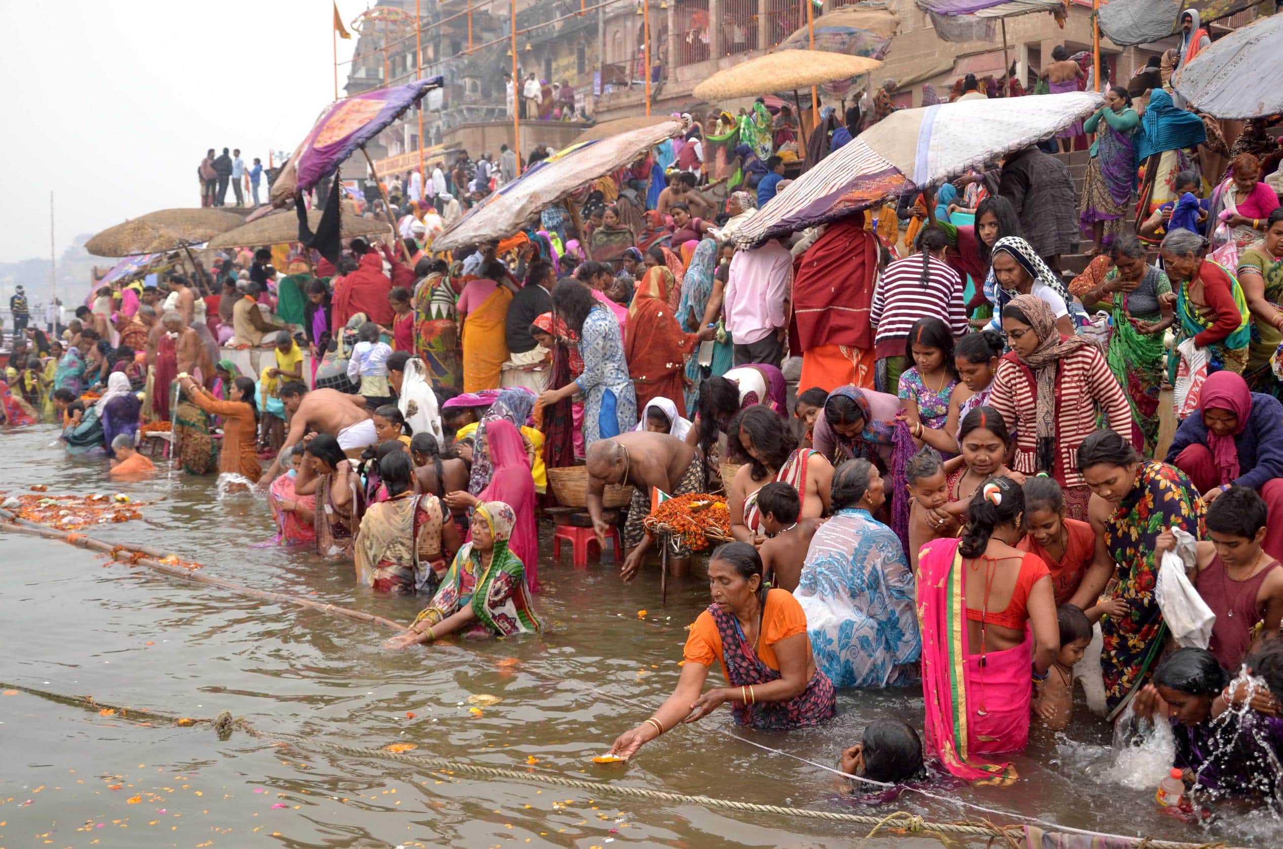 Mouni Amavasya Varanasi two lakh pilgrims to Ganga snan