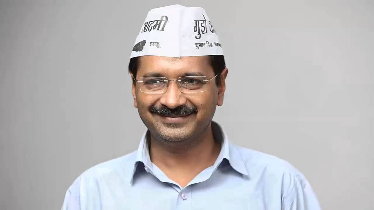 kejriwal supported up election commission for not using evm machine made before 2006
