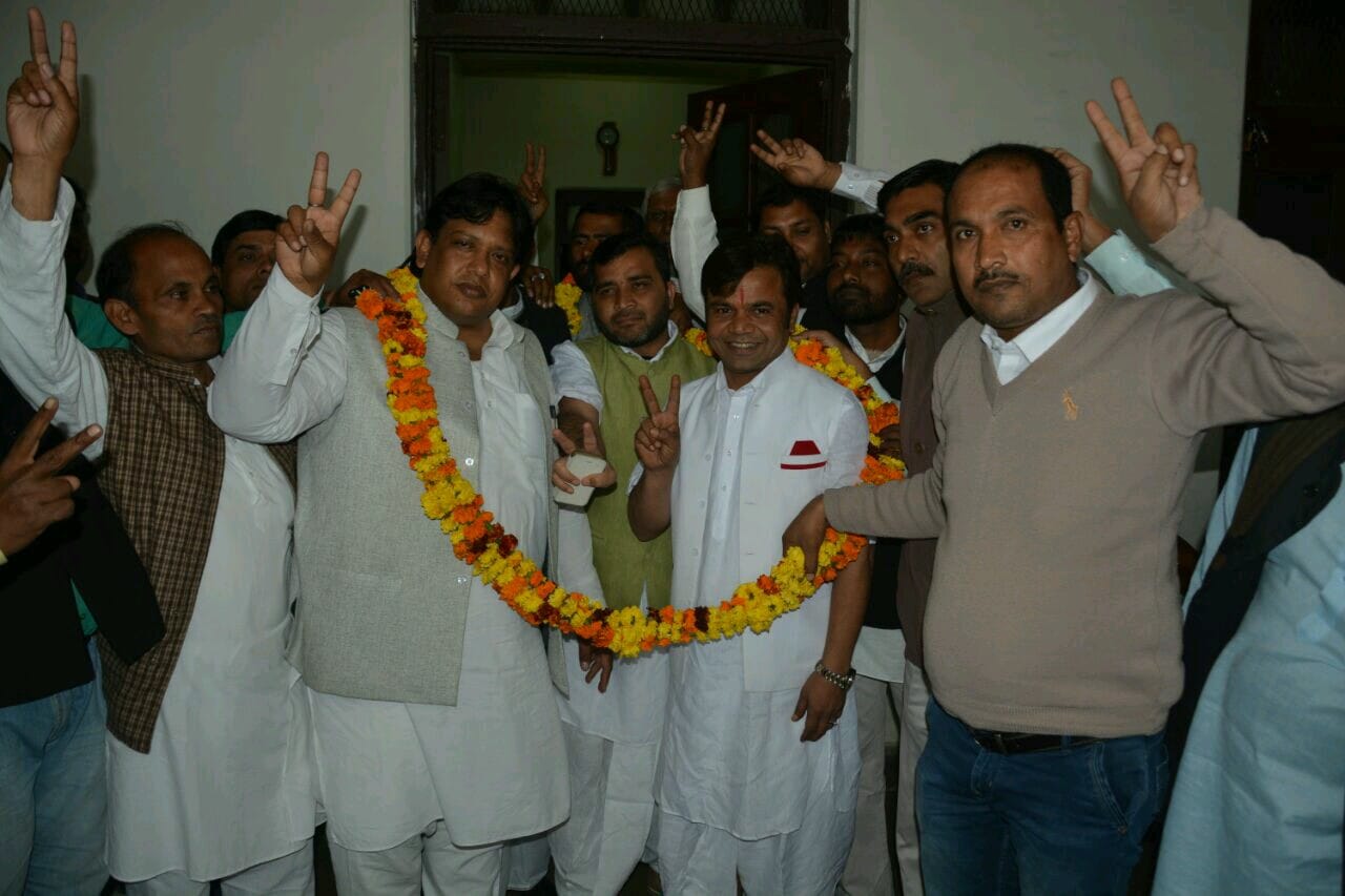 rajpal yadav party sarv sambhav merges with lokdal