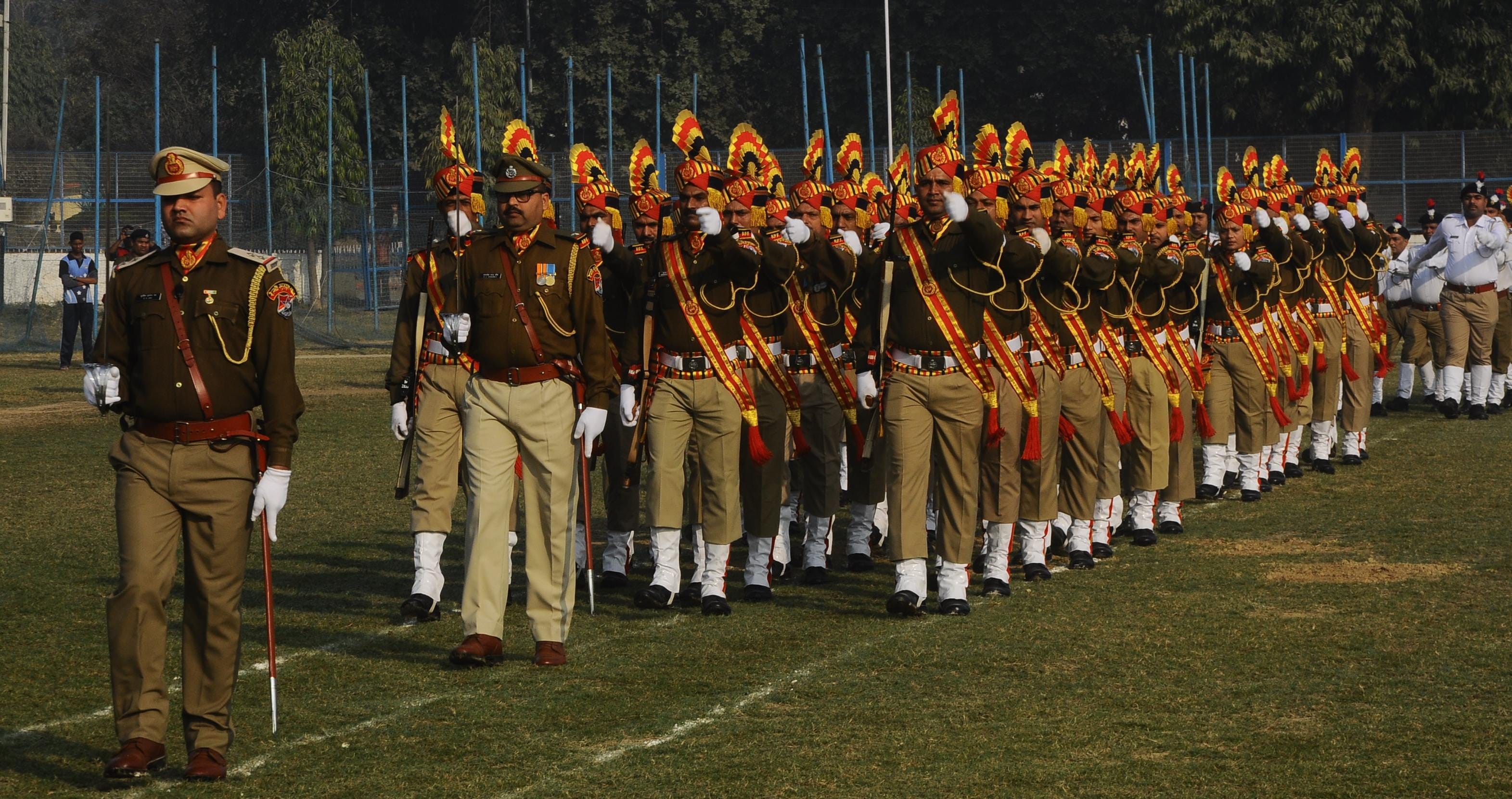 se photos of republic day celebration at varanasi