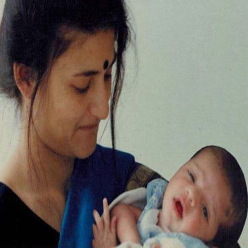 birthday special story on shruti hasan and her unseen photos