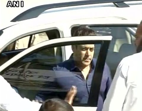 Blackbuck poaching case: Salman and saif went to jodhpur court