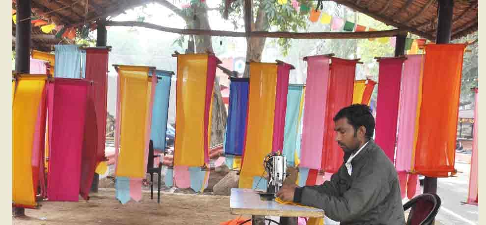 siurajkund fare langoors brings to control monkeys in fare