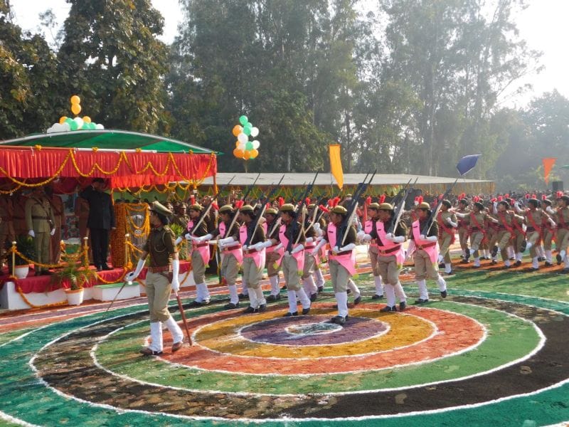 The police were proud to see the parade of line