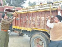 administration- revolters, face to face, fatehabad
