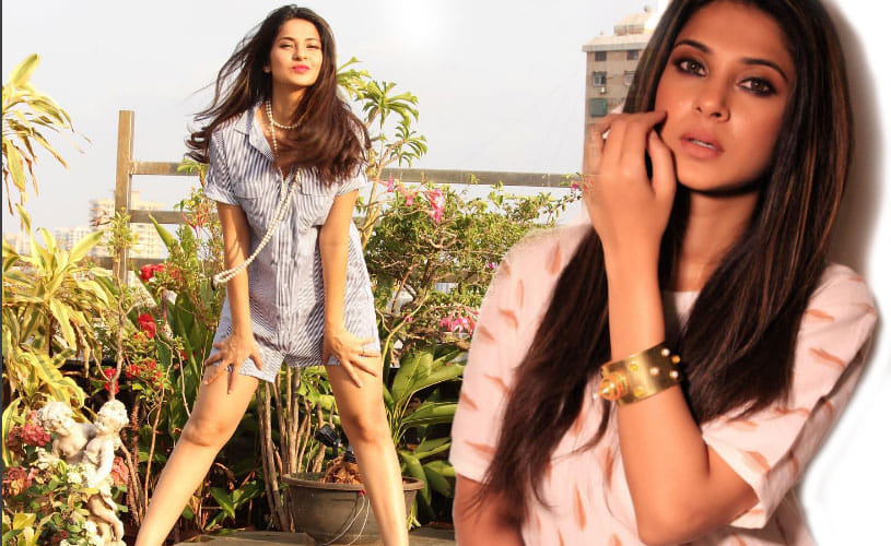 Hot And Stylish Jennifer Winget