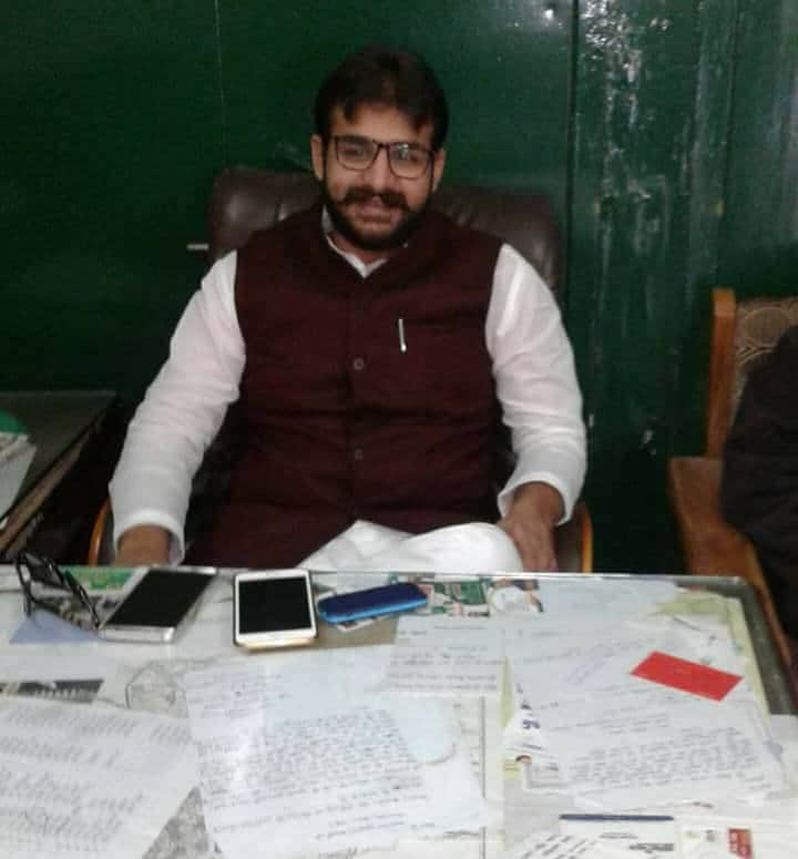  mukhtar ansari's son abbas ansari.