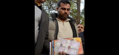Scanning printed 18 million of the notes, three arrested