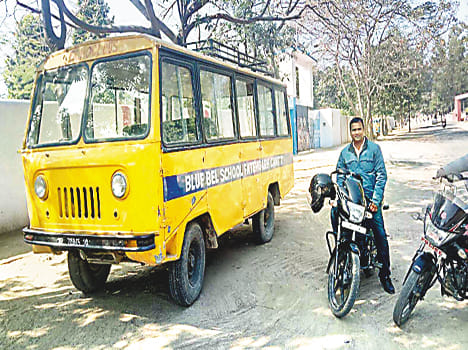 Screws tightened on school vehicles