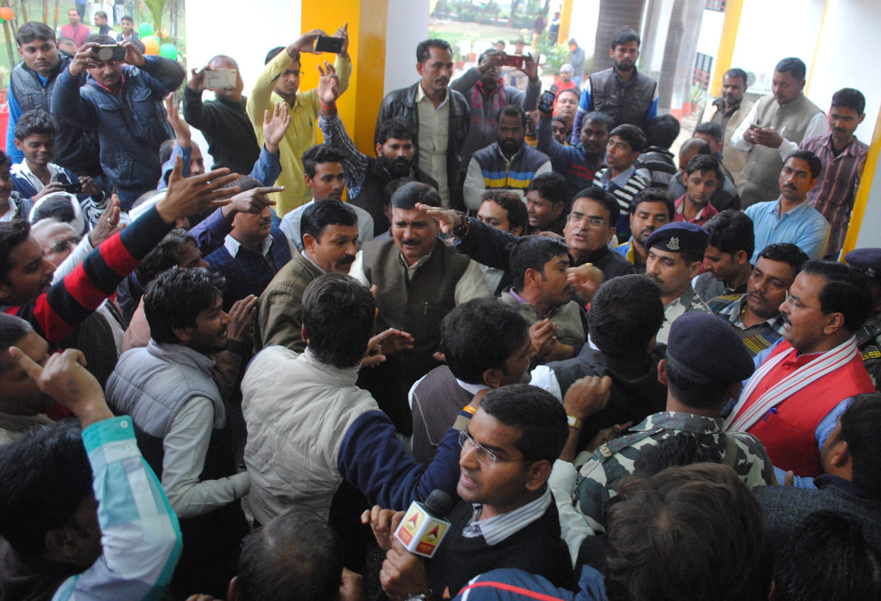 anit slogans against mathur and mourya in varanasi