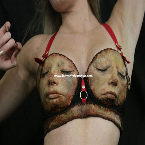Bizarre Clothes In America Looks Like Real Human