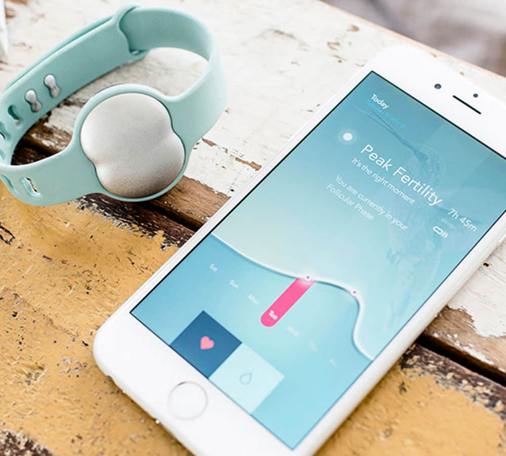 ava bracelet will tell you about right time of pregnancy
