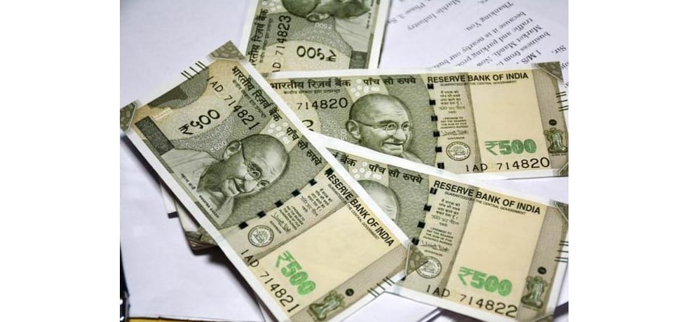 Police caught 19 gamblers with Rs 1,57,350, case registered
