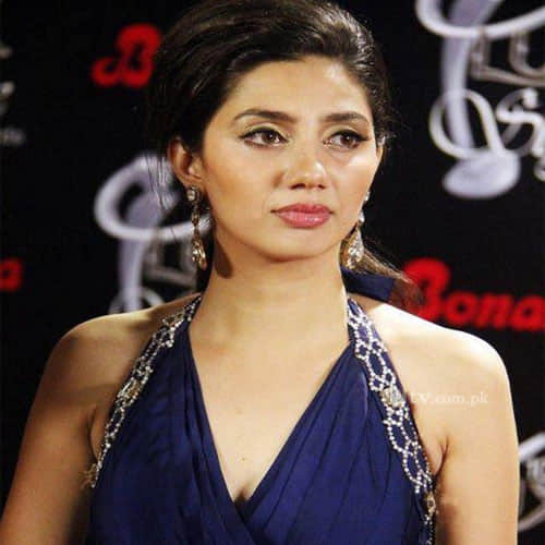 mahira became the beautiful woman of pakistan