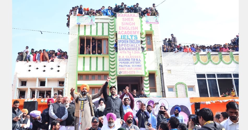 Navjot singh sidhu rally in muktsar, huge crowed in rally