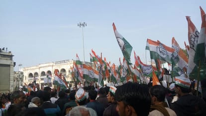 rahul gandhi akhilesh road show in lucknow