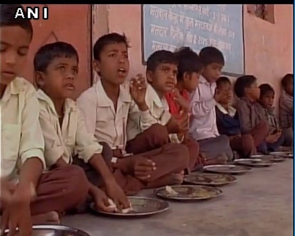 student rejects meal cooked at dalit cooks home